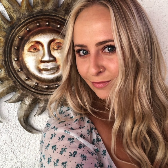 Meet The Posher - Picture 3 of 4